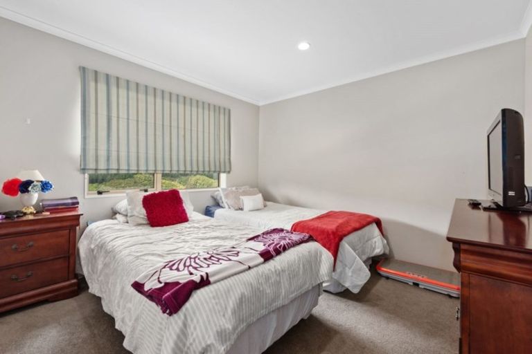 Photo of property in 103 Kirton Drive, Riverstone Terraces, Upper Hutt, 5018