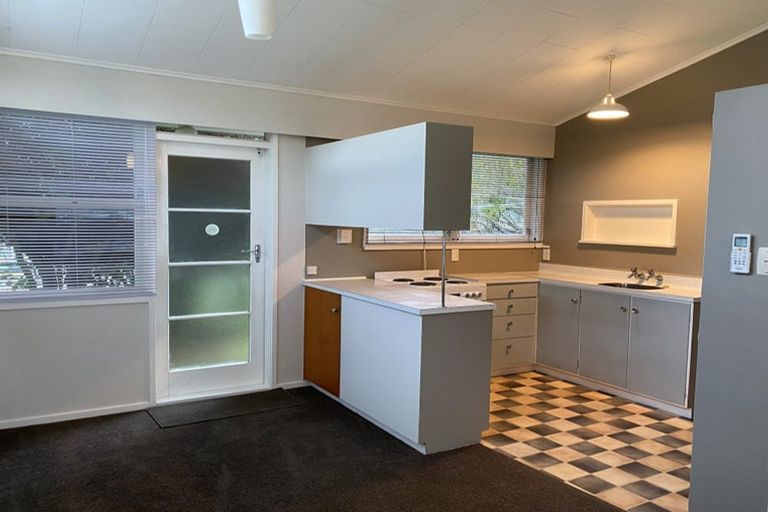 Photo of property in 2 Allen Road, Raumati Beach, Paraparaumu, 5032