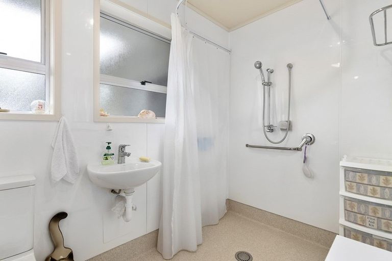 Photo of property in 2/166 Tramway Road, Enderley, Hamilton, 3214