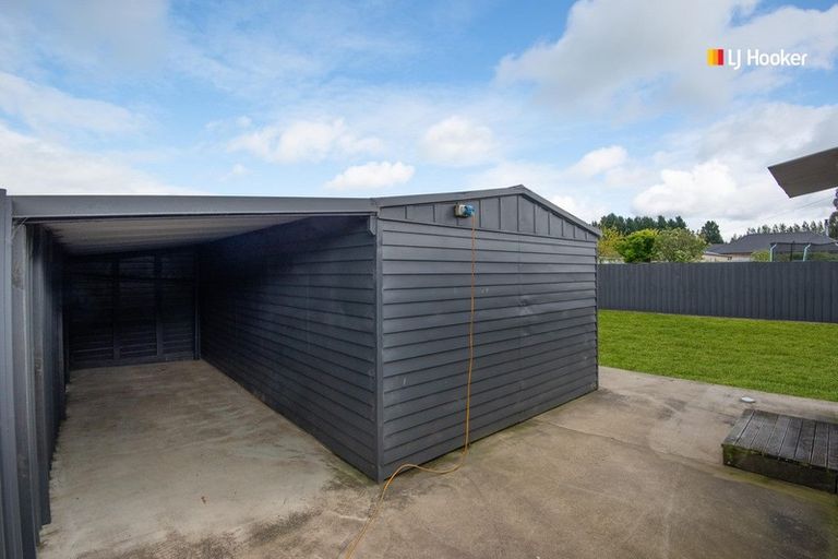 Photo of property in 28 Saunders Road, Mosgiel, 9092