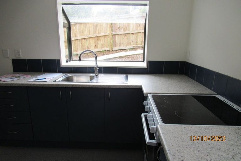 Photo of property in 15a Kellett Road, Ranui, Auckland, 0612