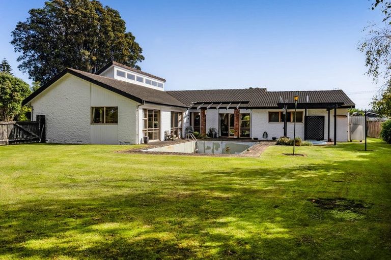 Photo of property in 116 Weraroa Road, Waverley, 4510