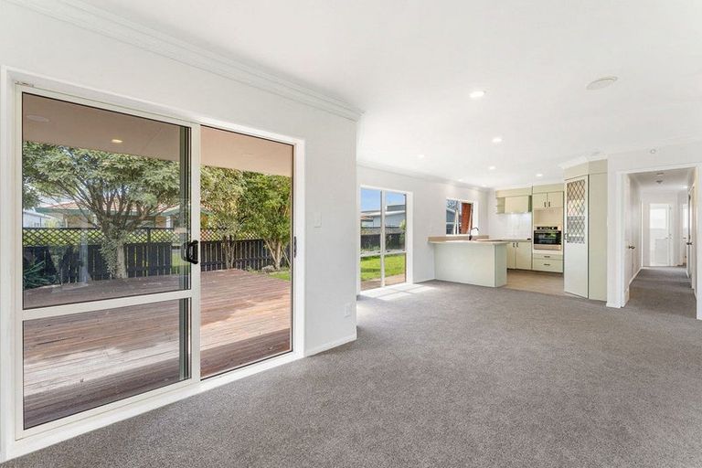 Photo of property in 3 Webb Place, Papamoa Beach, Papamoa, 3118