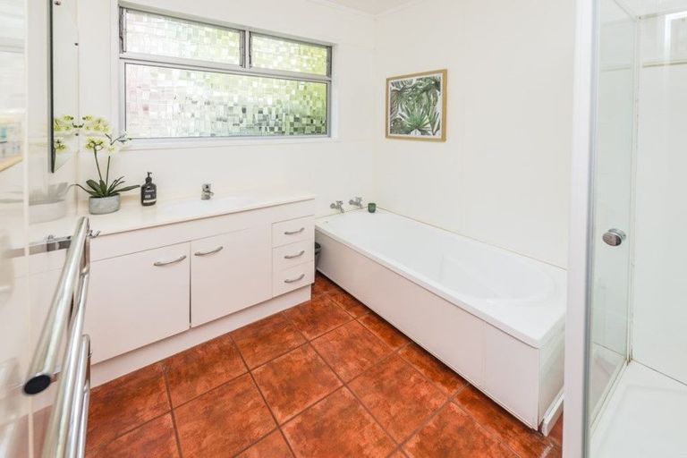 Photo of property in 6b Bristow Street, Saint Johns Hill, Whanganui, 4501