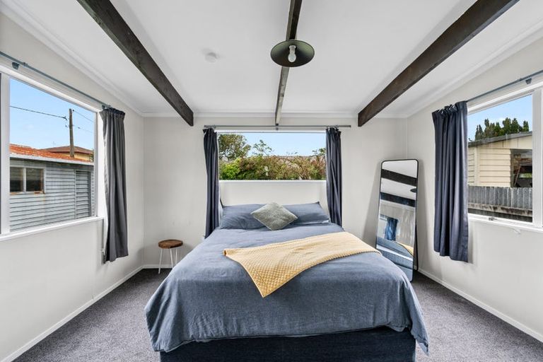 Photo of property in 33 Price Street, Grasmere, Invercargill, 9810