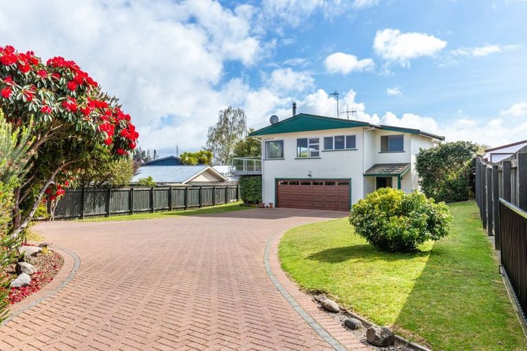 Photo of property in 8 Green Place, Richmond Heights, Taupo, 3330