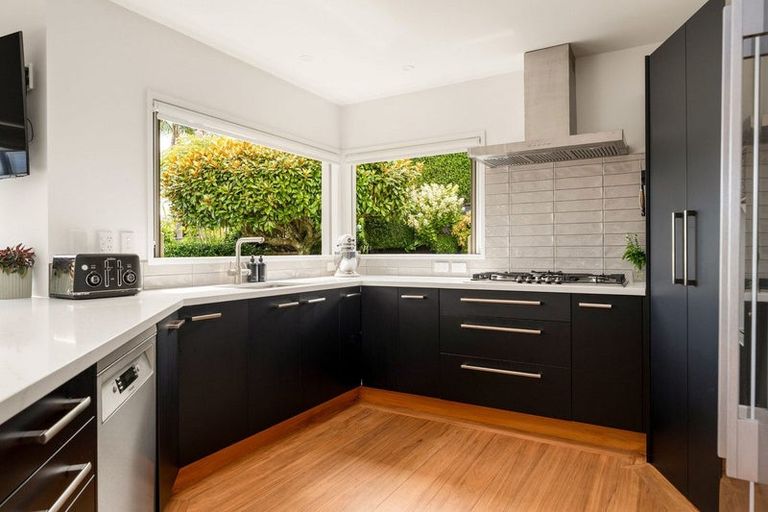 Photo of property in 32 Beaumaris Boulevard, Bethlehem, Tauranga, 3110