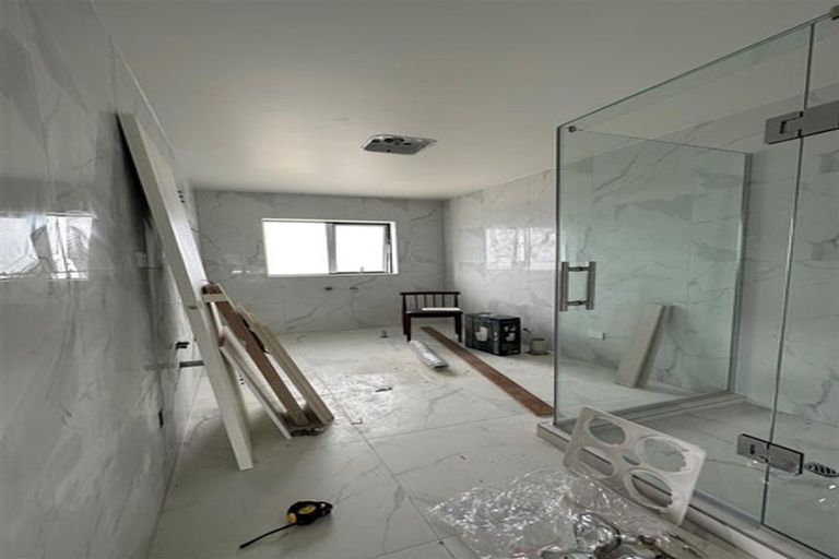 Photo of property in 16 Lumber Rise, Swanson, Auckland, 0614