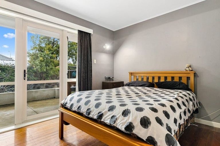 Photo of property in 6 Simeon Street, Somerfield, Christchurch, 8024