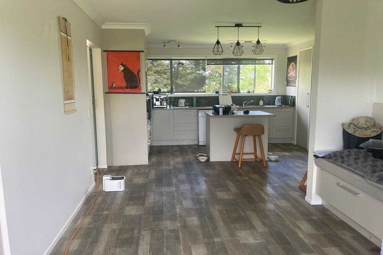 Photo of property in 18 Nukuroa Road, Oruawharo, Wellsford, 0975