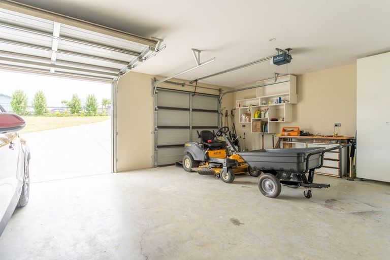 Photo of property in 261 Hillhead Road, Corstorphine, Dunedin, 9012