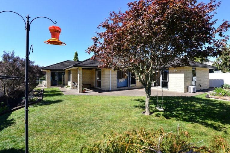 Photo of property in 3 Amokura Crescent, Flagstaff, Hamilton, 3210