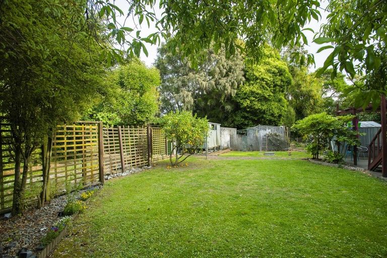 Photo of property in 6 Helyer Street, Ormond, Gisborne, 4071