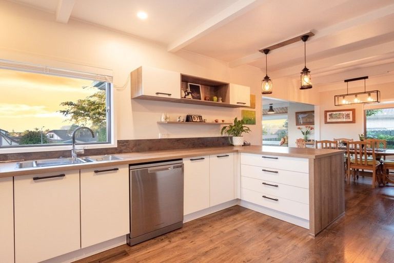 Photo of property in 7 Takahe Place, Matua, Tauranga, 3110