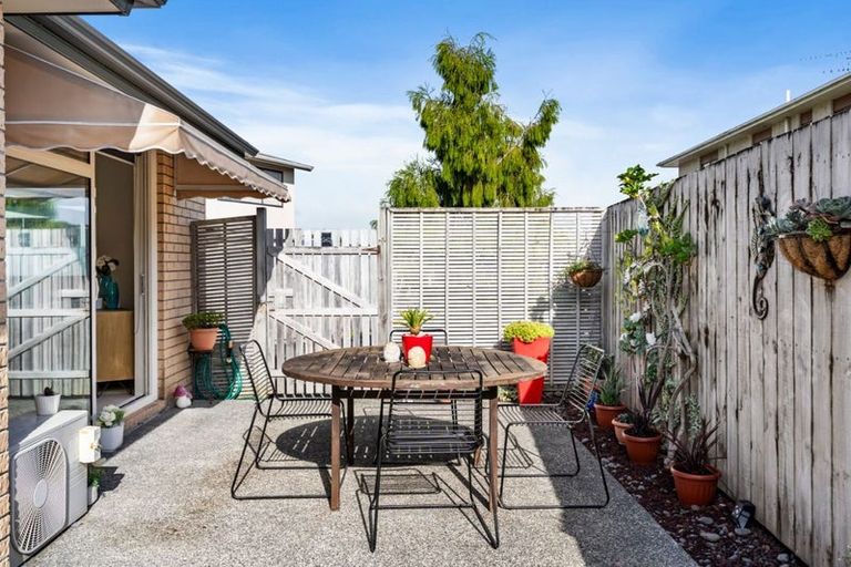 Photo of property in 56a Florence Avenue, Orewa, 0931