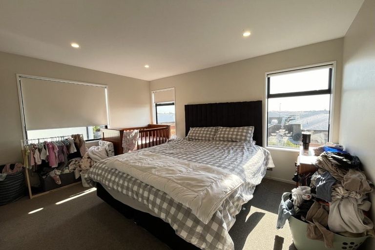 Photo of property in 85 Faringdon Boulevard, Rolleston, 7615