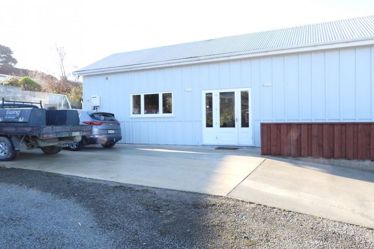 Photo of property in 16b Clyde Street, Oamaru North, Oamaru, 9400