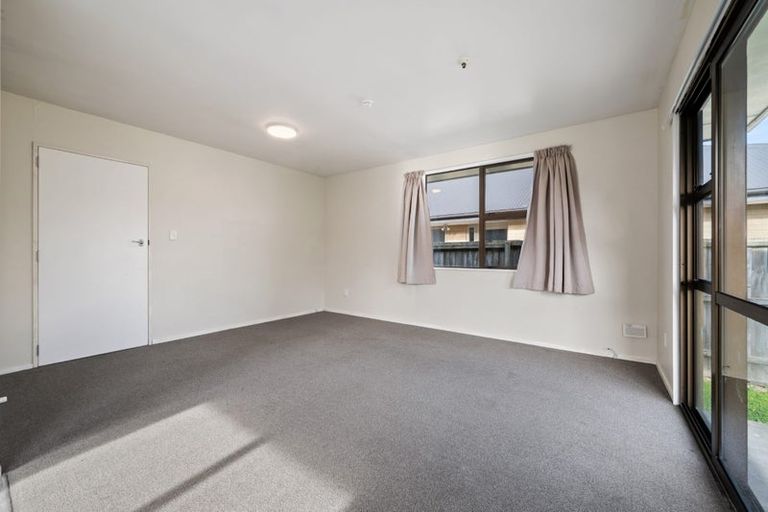 Photo of property in 2/696 Gloucester Street, Linwood, Christchurch, 8062