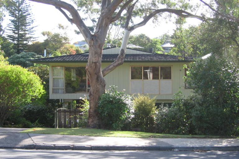 Photo of property in 214 Beach Road, Campbells Bay, Auckland, 0630