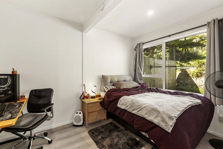 Photo of property in 10 Linwood Way, Island Bay, Wellington, 6023