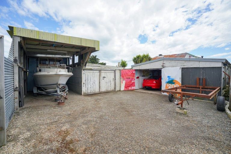 Photo of property in 213 Liddel Street, West Invercargill, Invercargill, 9810
