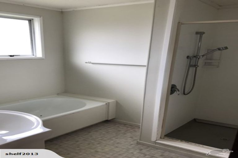 Photo of property in 12 Oleander Place, Bell Block, New Plymouth, 4312