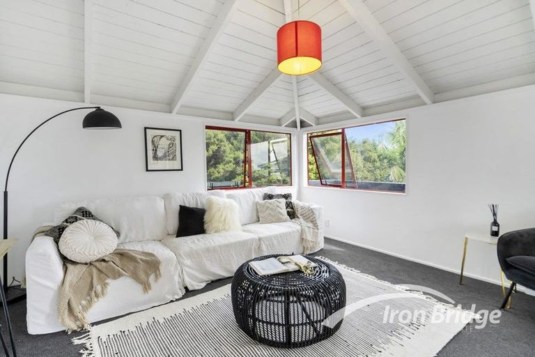 Photo of property in 38a Dakota Avenue, Beach Haven, Auckland, 0626
