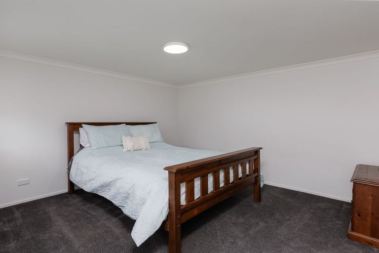 Photo of property in 302 Timaru Road, Waimate, 7978