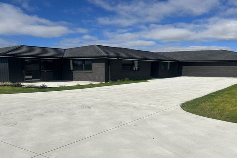 Photo of property in 45 Stackwood Avenue, Woodend, 7691