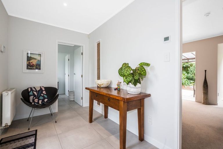 Photo of property in 6/354 Muritai Road, Eastbourne, Lower Hutt, 5013