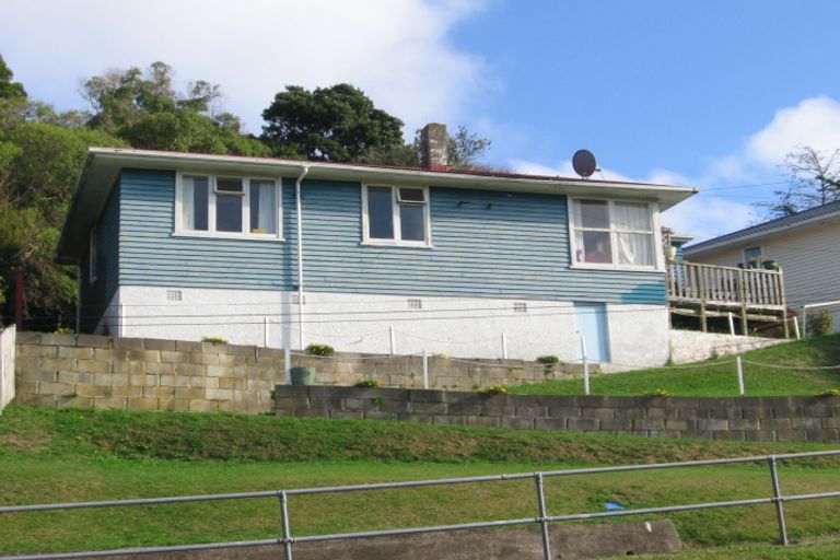 Photo of property in 34 Waiho Terrace, Elsdon, Porirua, 5022