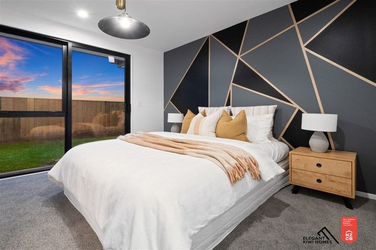 Photo of property in 41 Mehrtens Crescent, Woodend, 7691