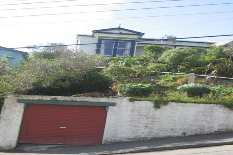 Photo of property in 16 Taft Street, Brooklyn, Wellington, 6021