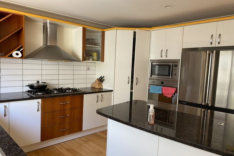 Photo of property in 28 Killybegs Drive, Pinehill, Auckland, 0632