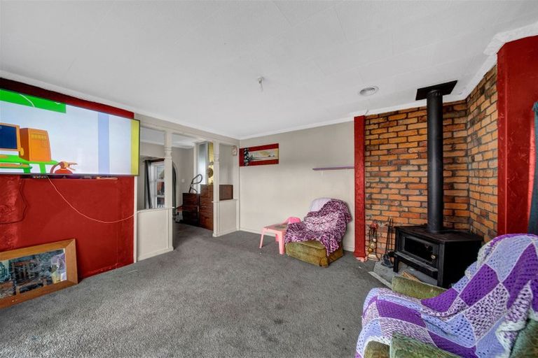 Photo of property in 56 Terou Street, Manaia, 4612