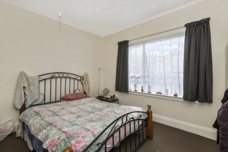 Photo of property in 75 Tilford Street, Woolston, Christchurch, 8062