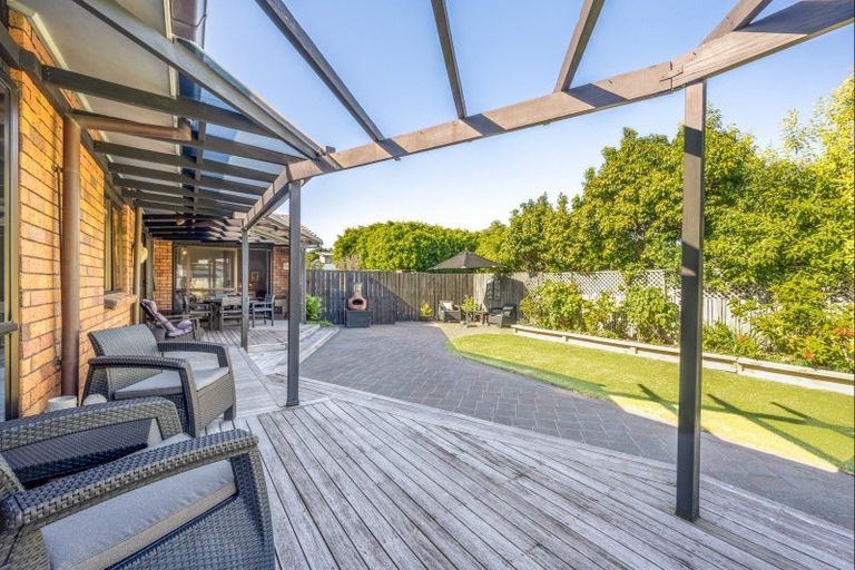 Photo of property in 5 Basilton Close, Bucklands Beach, Auckland, 2012