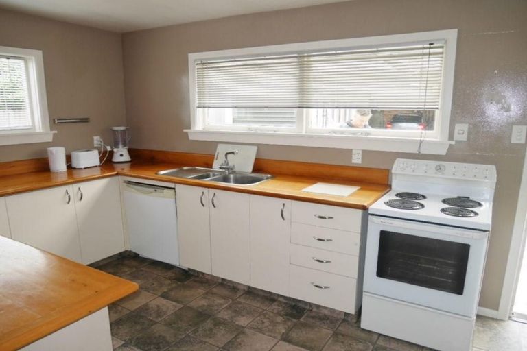 Photo of property in 34 Cadogan Street, Sydenham, Christchurch, 8023