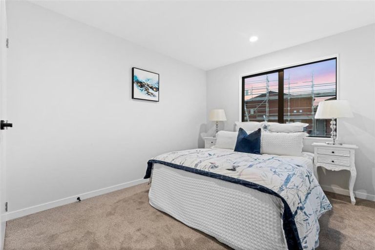 Photo of property in 3 Clara Road, Silverdale, 0932