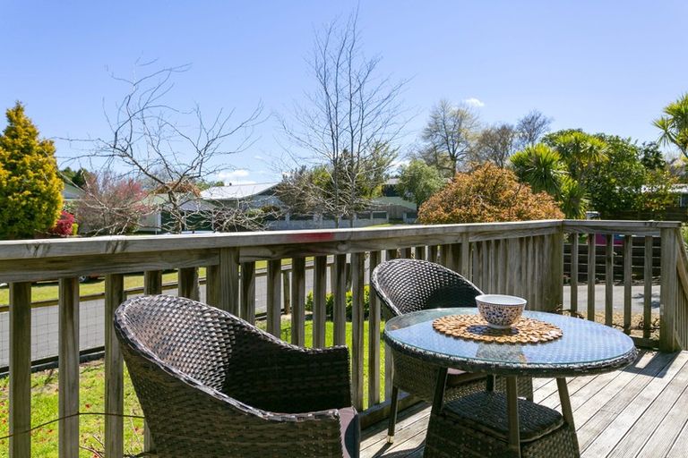 Photo of property in 24 Epping Place, Richmond Heights, Taupo, 3330