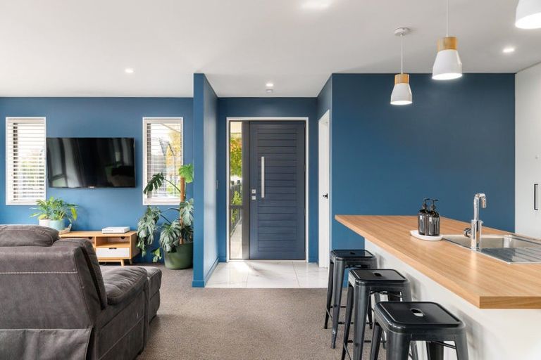 Photo of property in 17 Puaka Street, Pegasus, 7612