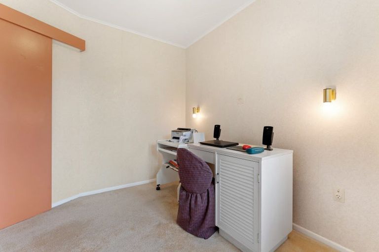 Photo of property in 76 Lethbridge Street, Feilding, 4702