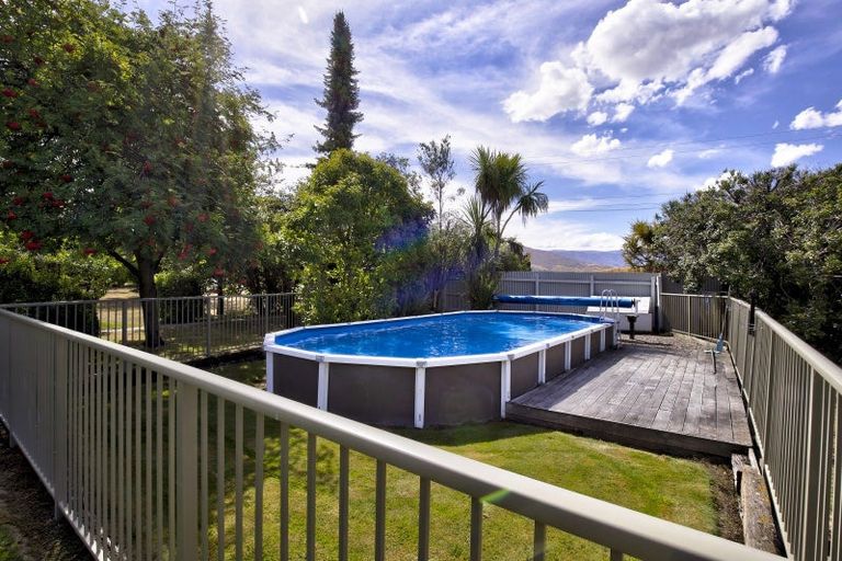 Photo of property in 45 Domain Road, Bannockburn, Cromwell, 9384