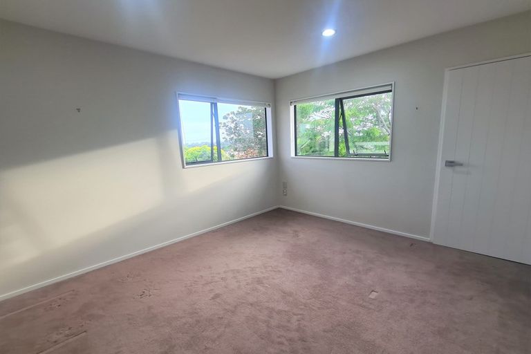 Photo of property in 21a Dallinghoe Crescent, Milford, Auckland, 0620