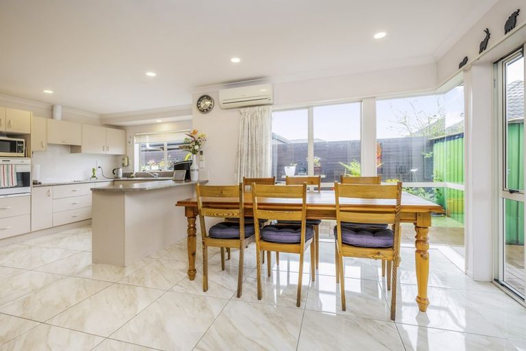 Photo of property in 81 Waimahia Avenue, Weymouth, Auckland, 2103
