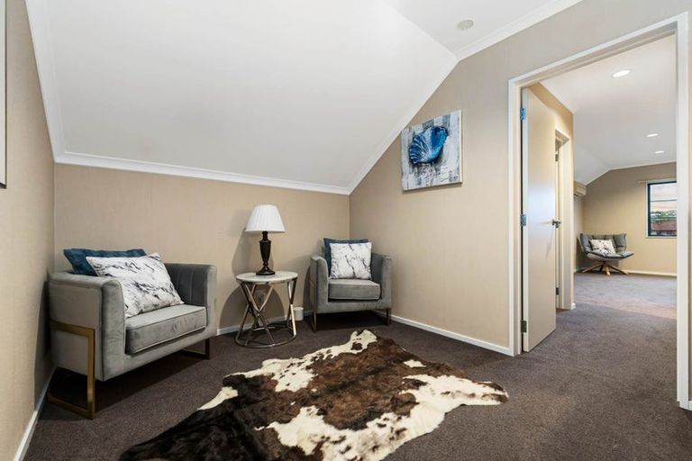 Photo of property in 4a Dapple Place, Flat Bush, Auckland, 2019