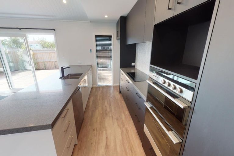 Photo of property in 35a Ward Street, Palmerston North, 4410