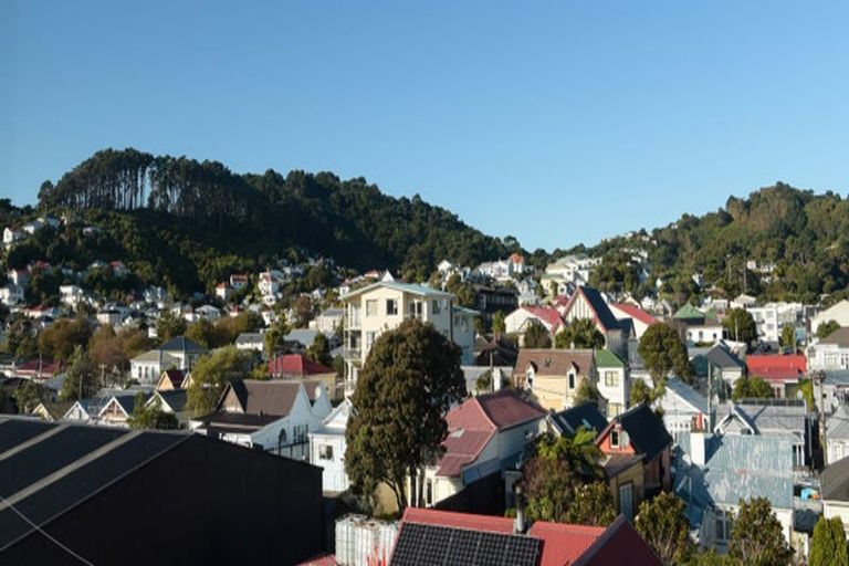 Photo of property in 8/11f Newtown Avenue, Newtown, Wellington, 6021