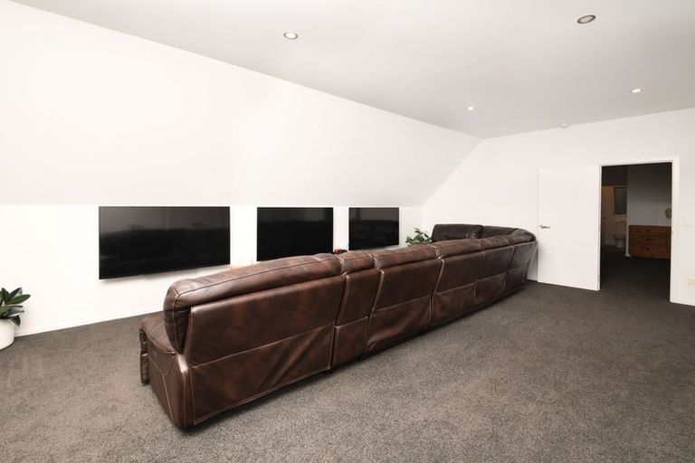 Photo of property in 4 Mangauika Road, Pirongia, Te Awamutu, 3876