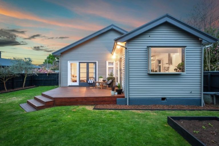 Photo of property in 25 Domain Terrace, Spreydon, Christchurch, 8024